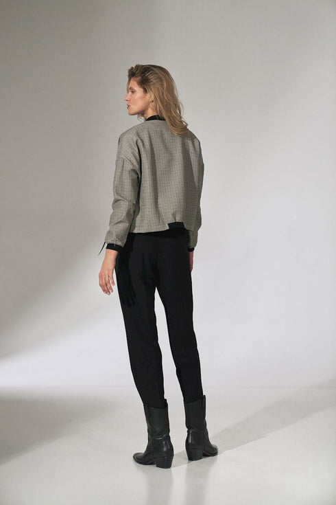 Jacket model 152679